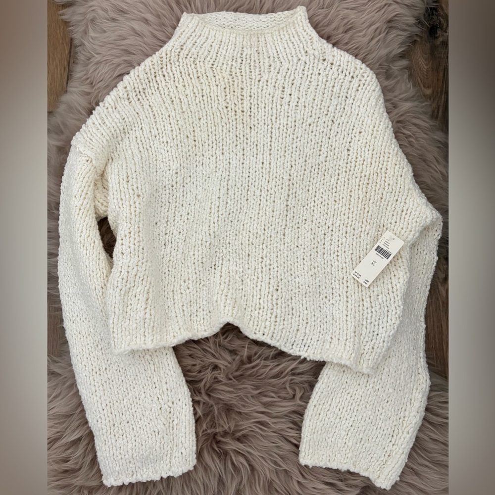NWT Anthropologie Lightweight Sweater